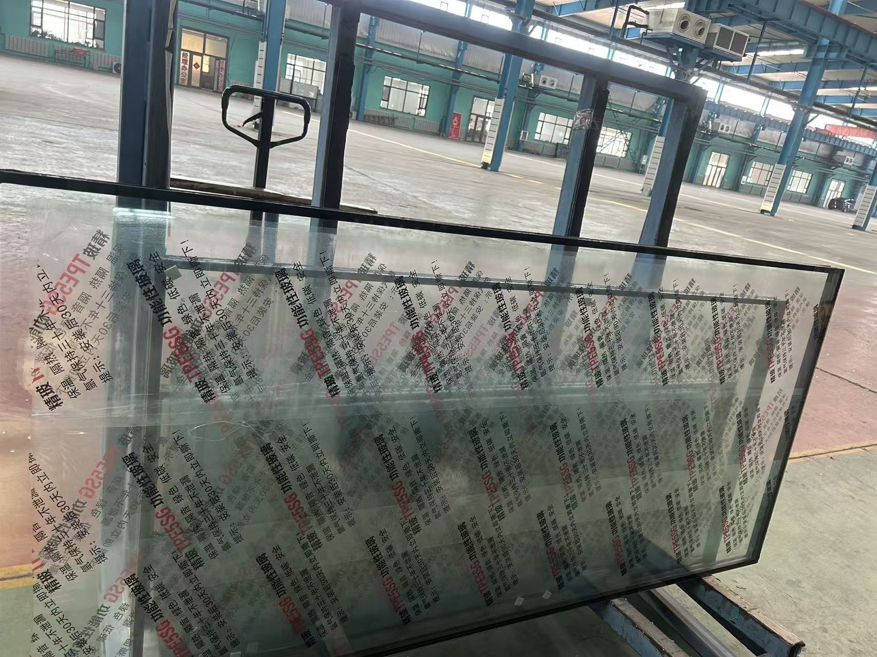 武汉市玻璃源头工厂夹层夹丝玻璃 - 一站式服务